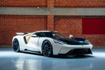 Siêu xe Ford GT Heritage Edition giá 1,25 triệu USD