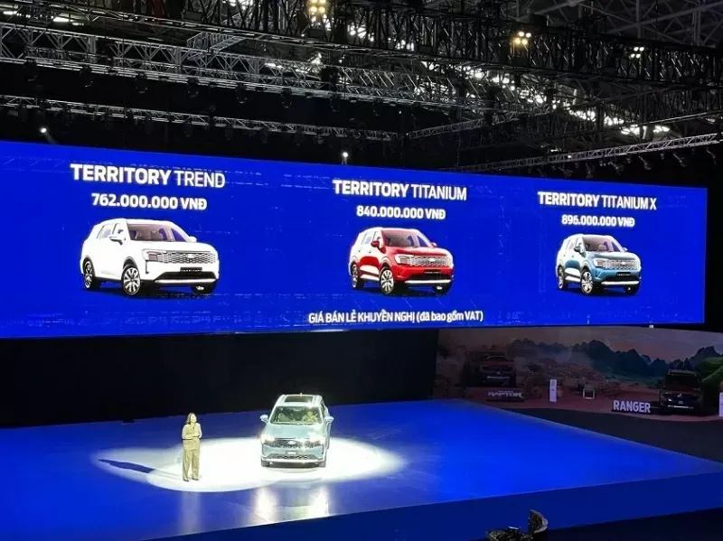 Cận cảnh Ford Territory 2025 ra mắt tại Việt Nam với giá từ 762 triệu đồng