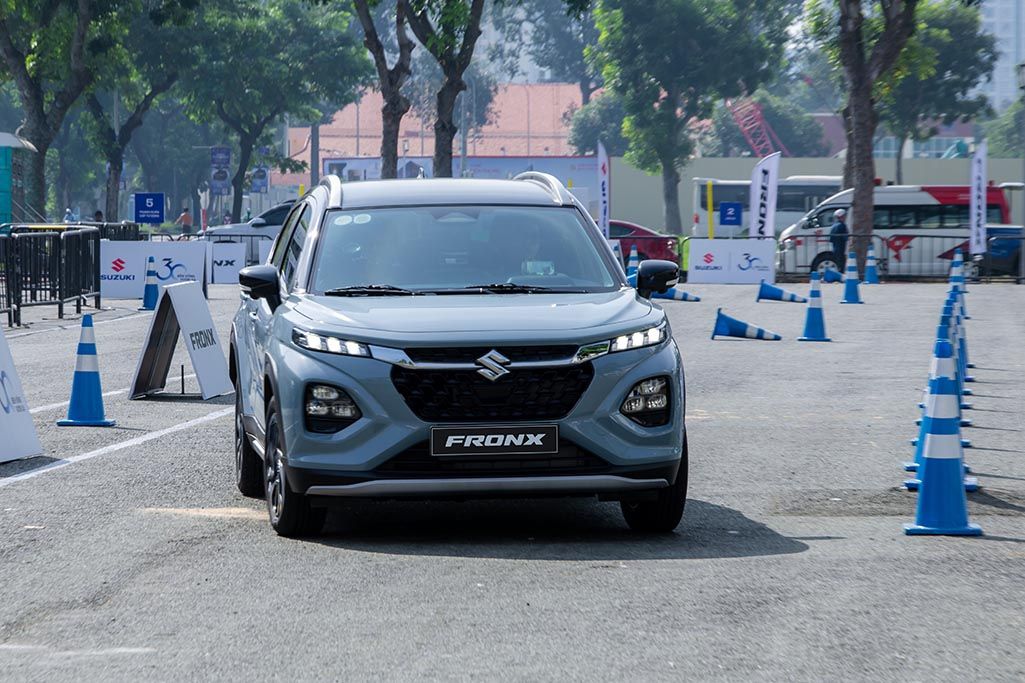 Suzuki Fronx: Ai bảo xe Nhật không đột phá