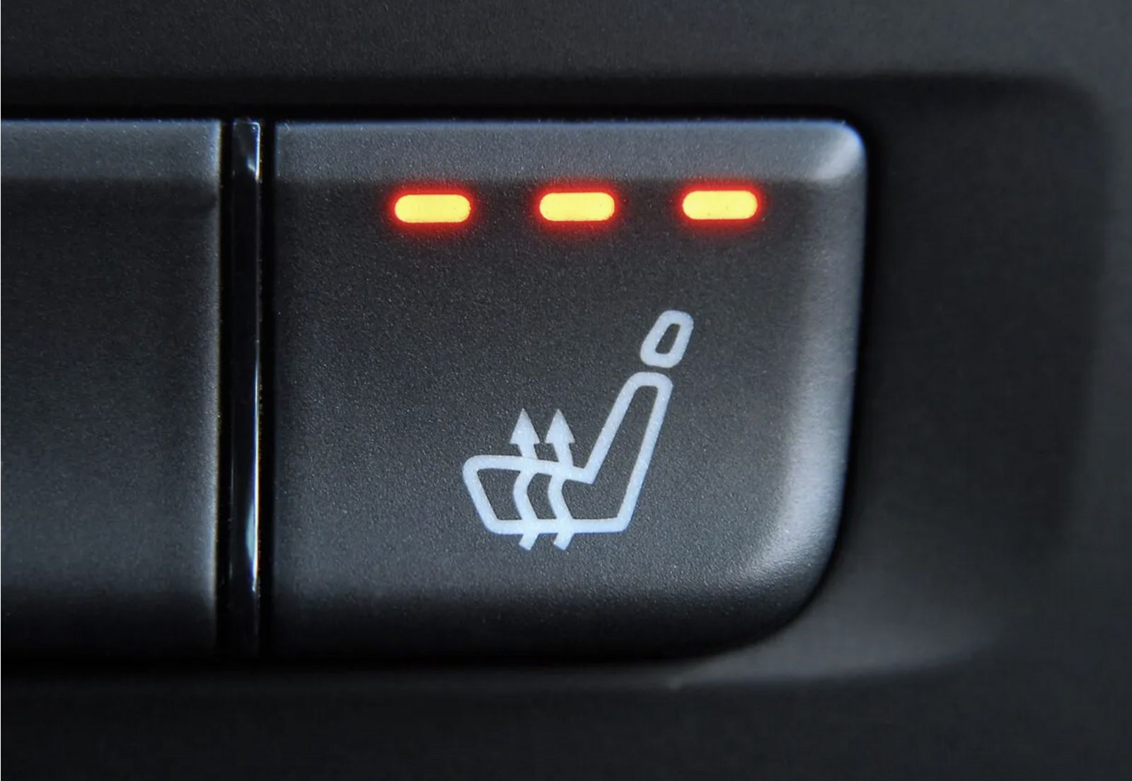 7 công nghệ ô tô hiện đại được tài xế đánh giá “đáng tiền” nhất