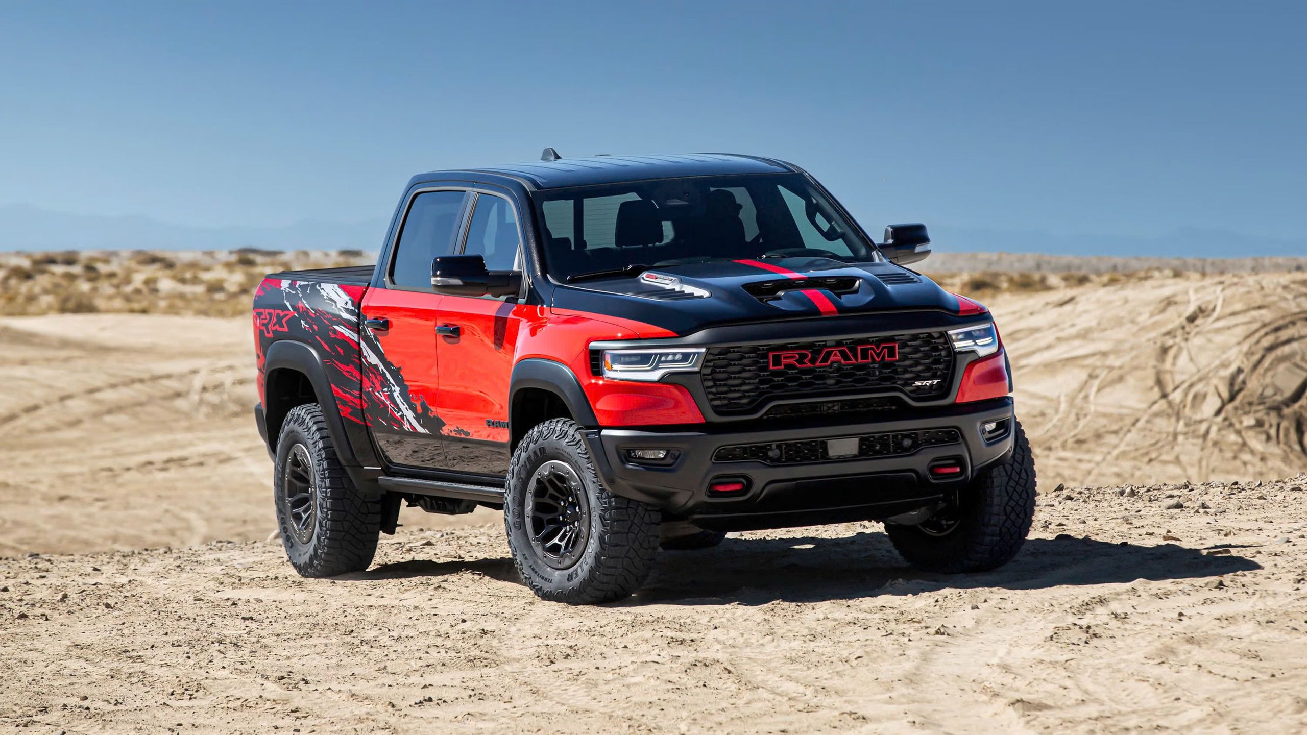 Ram TRX 2027 trở lại với giá bán từ 102.590 USD