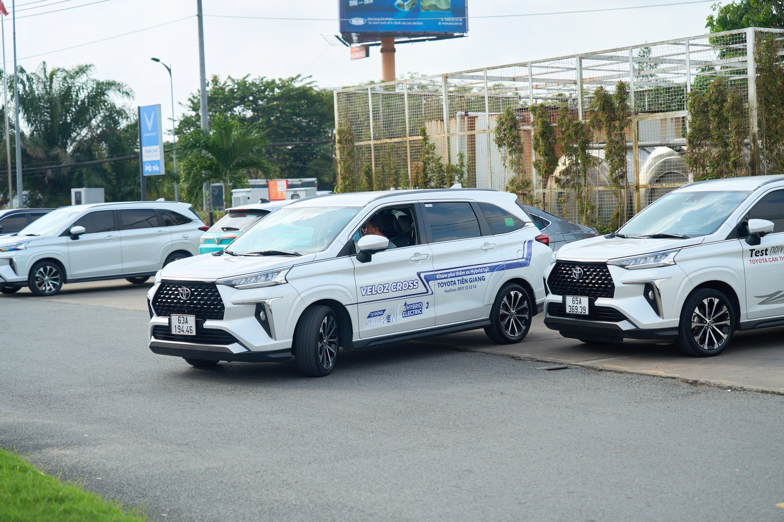 Xe đa dụng cỡ nhỏ: Đâu là lựa chọn cho số đông?