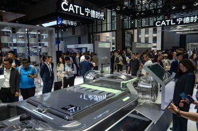 Trung Quốc sắp 'định danh' pin xe điện