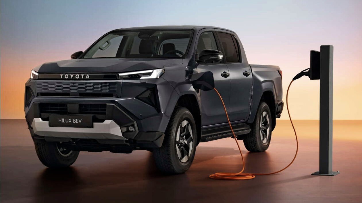 Toyota Hilux điện hoá được cân nhắc đưa về Việt Nam?