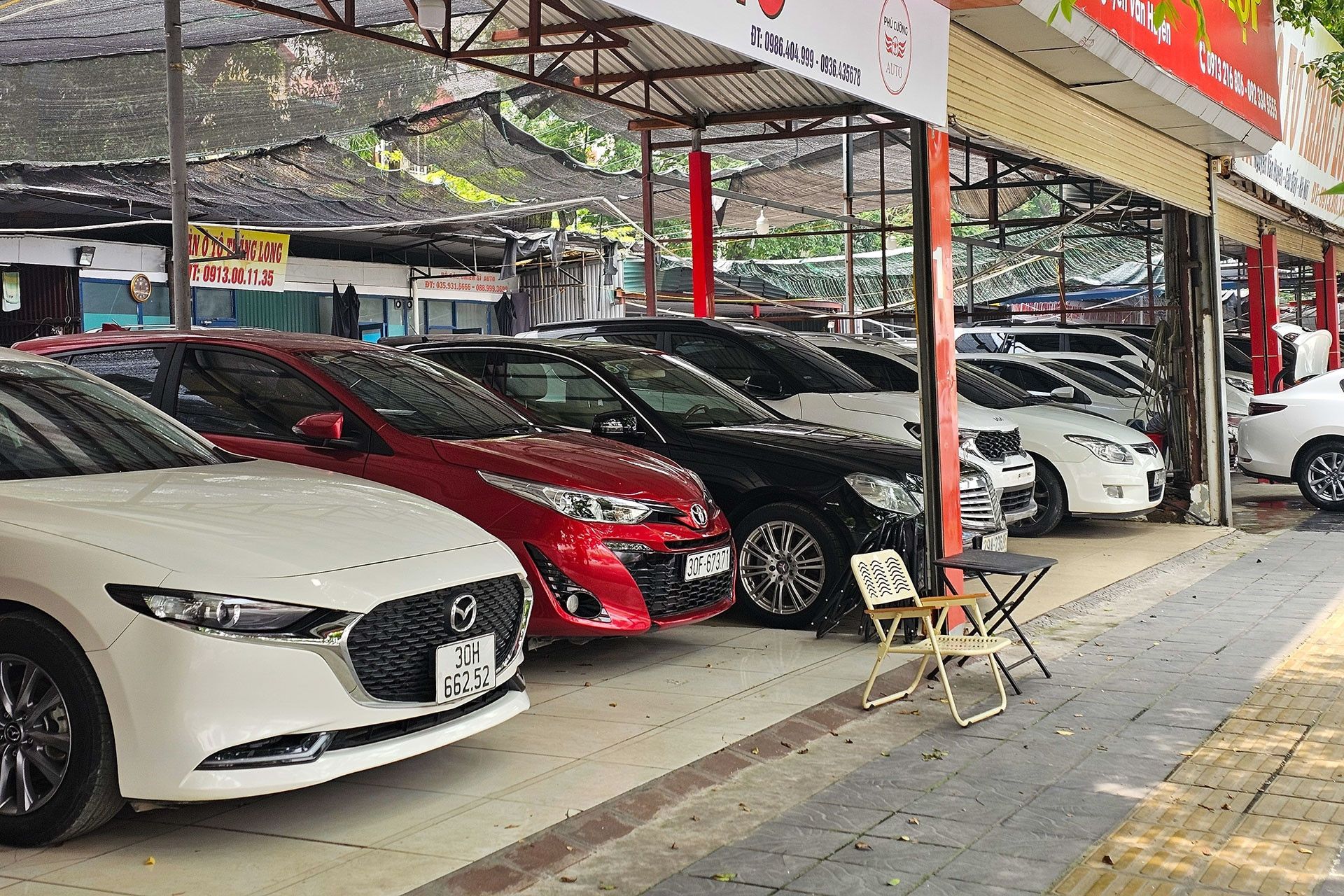 Làm sao để tránh rủi ro pháp lý khi mua ô tô cũ?