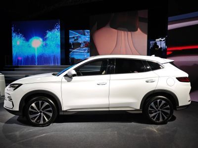 Loạt SUV dưới 1 tỷ ít 'hao xăng' nhất Việt Nam