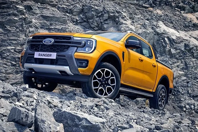 Ford Ranger không còn là bán tải bán chạy nhất Việt Nam?