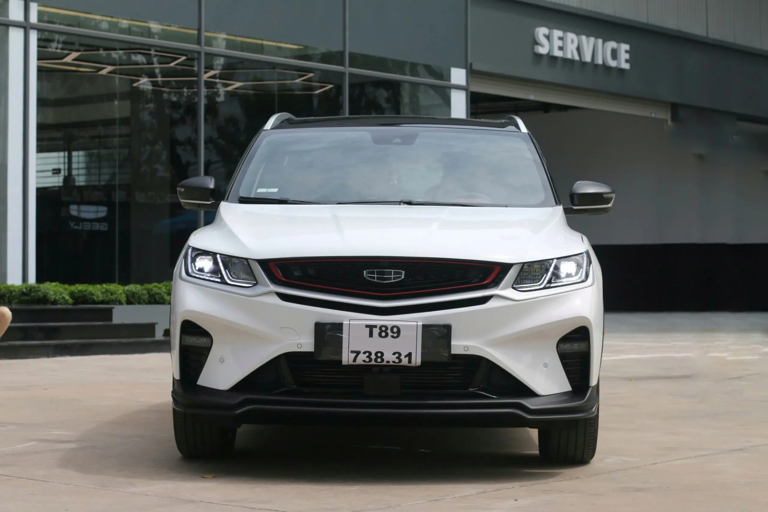 SUV tầm giá 600-700 triệu, xe nào full ADAS, tràn công nghệ?