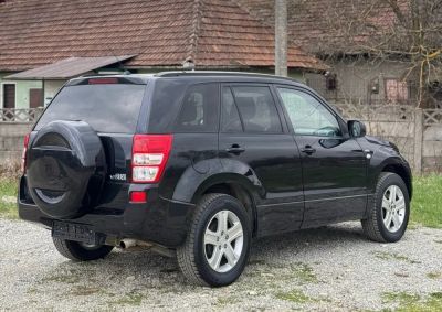 5 mẫu xe nổi danh một thời bất ngờ dừng bán khiến nhiều khách Việt tiếc nuối