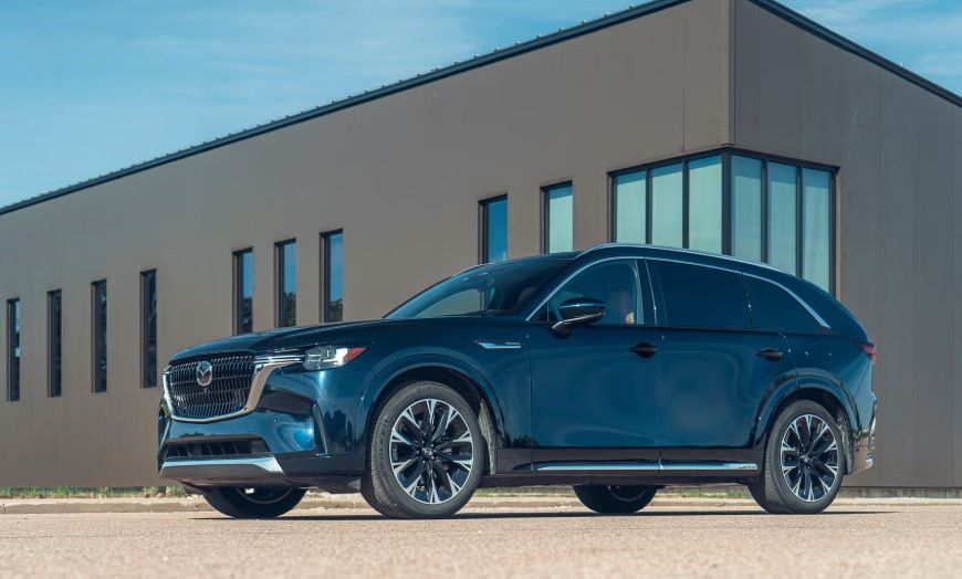 Đánh Giá Xe Mazda CX-90 2026: Lựa chọn khác biệt trong phân khúc SUV 3 hàng ghế
