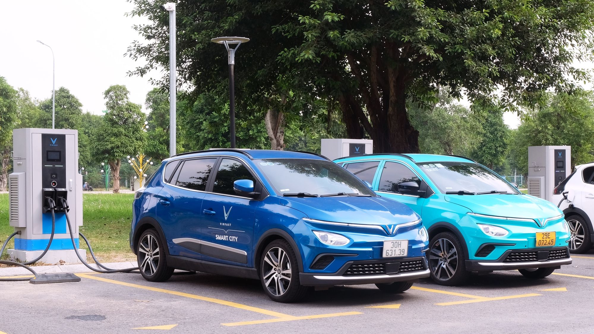 Kéo dài thời gian miễn lệ phí trước bạ ô tô điện đến hết năm 2030