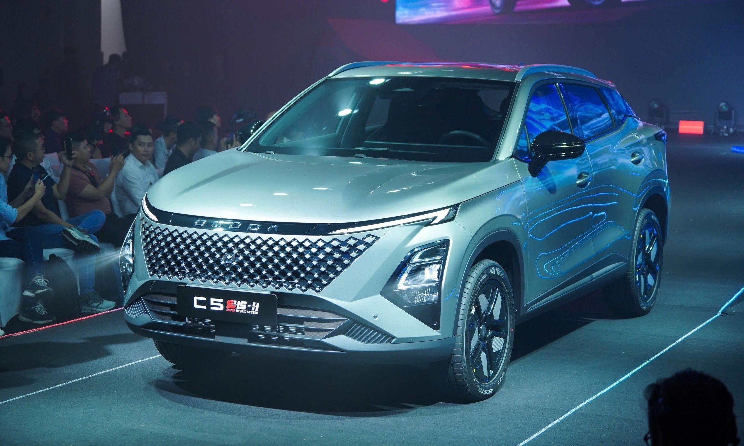 Có 600 triệu đồng mua được mẫu ô tô nào?