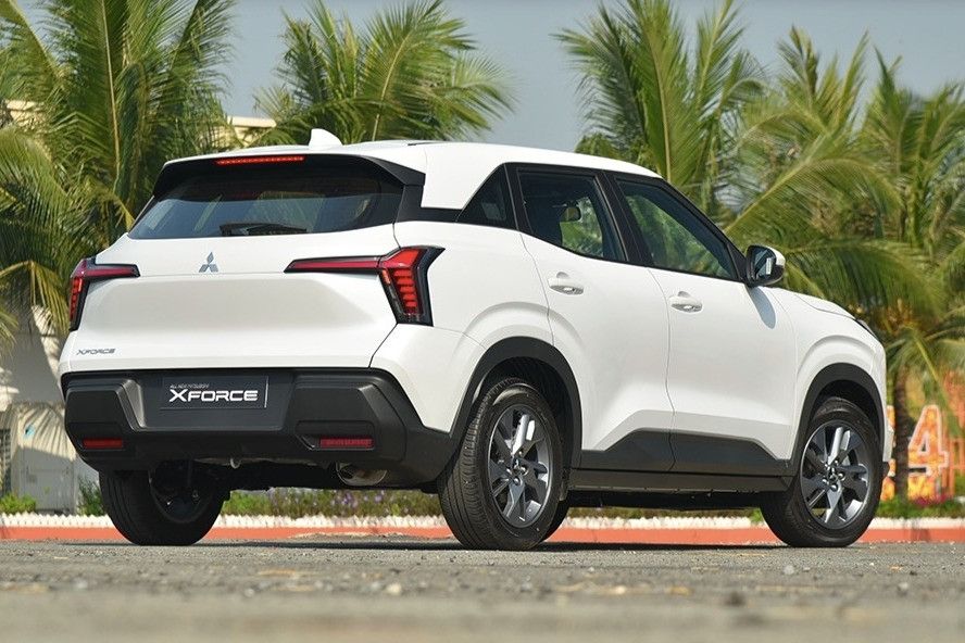 Loạt xe gầm cao cỡ B đang giảm giá mạnh tháng 8, có mẫu giảm hơn 200 triệu