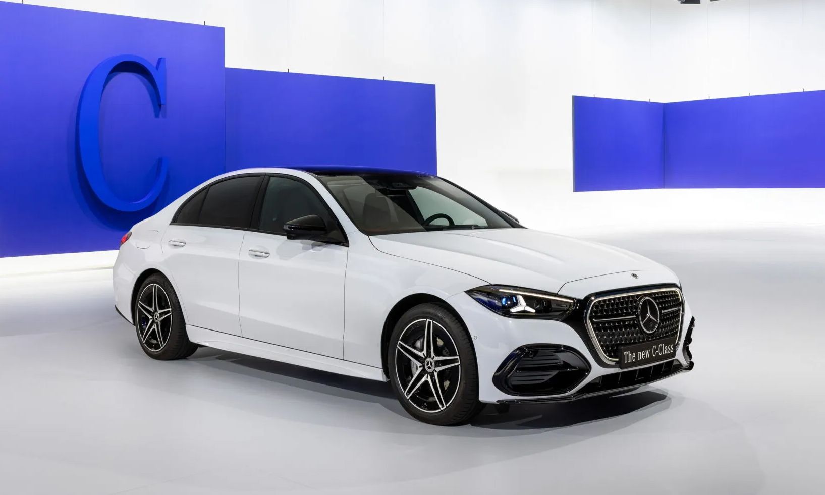 Mercedes C-class 2027 thay đổi nhẹ, tăng công nghệ