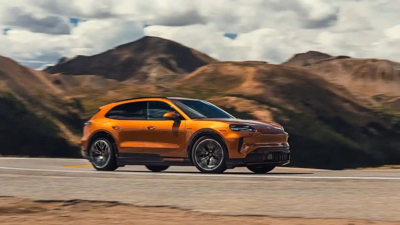 Porsche Cayenne 2027 chạy điện trang bị hệ thống massage ghế trước