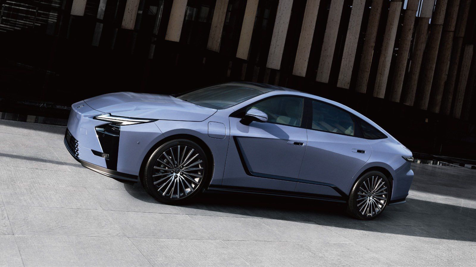Lexus ES mới chốt lịch ra mắt tại Việt Nam