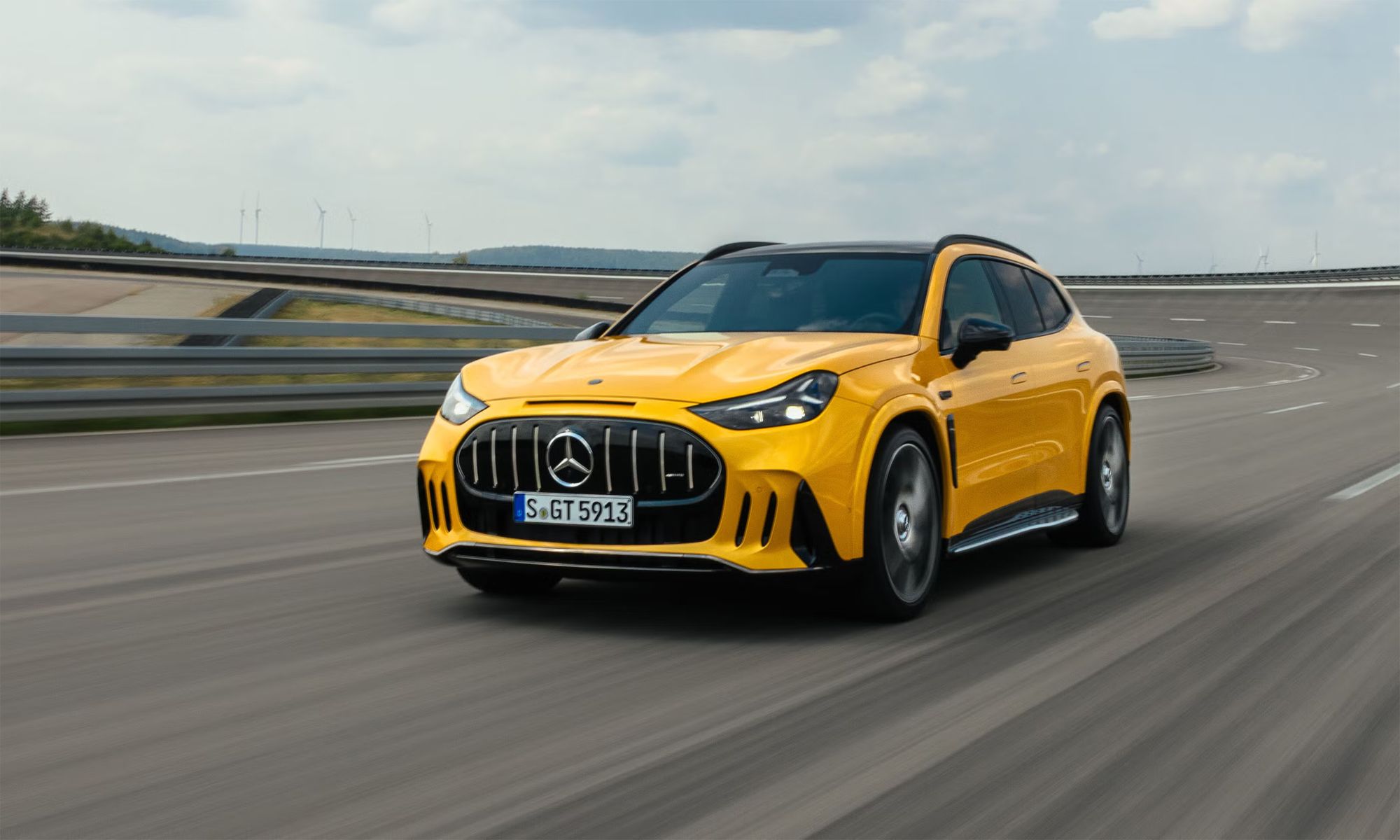SUV điện Mercedes-AMG GT mạnh 1.153 mã lực, sạc siêu nhanh