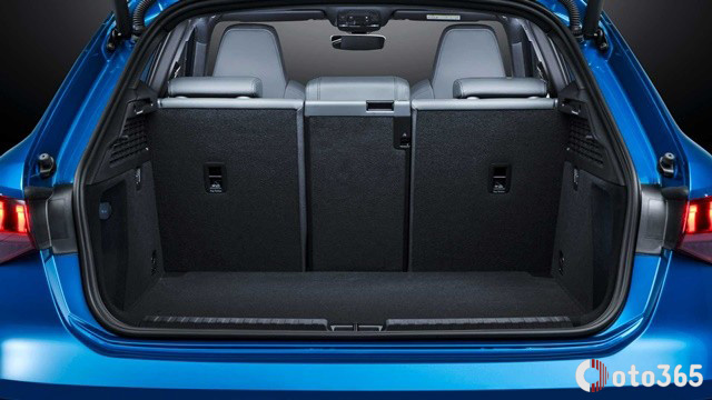 Khoang hành lý xe Audi A3 2024