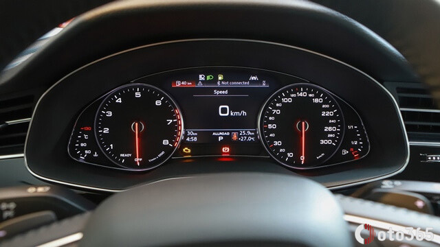 đồng hồ kỹ thuật số xe Audi Q7 2024