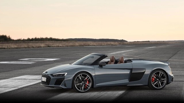 Audi-R8-Spyder-2021-duoi-xe