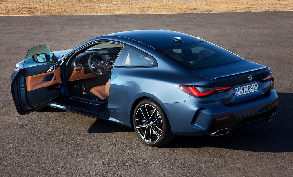 cua-xe-bmw-4-series-coupe-2021--vn