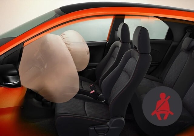 Honda-Brio-RS-tui-khi