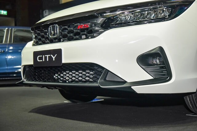 Honda-City-facelift-luoi-tan-nhiet