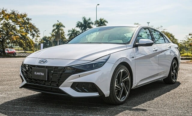 Tổng thể ngoại thất Hyundai Elantra N-Line