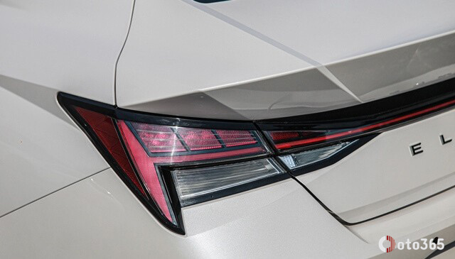 Thiết kế đèn hậu Hyundai Elantra thế hệ mới