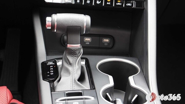 Cần số xe Kia K5 2026