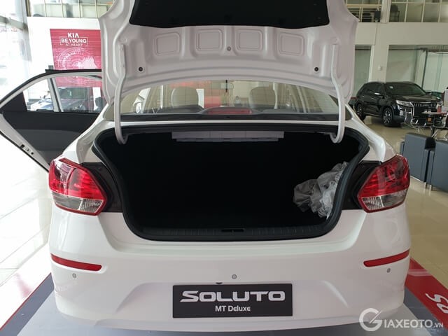 cop-xe-kia-soluto