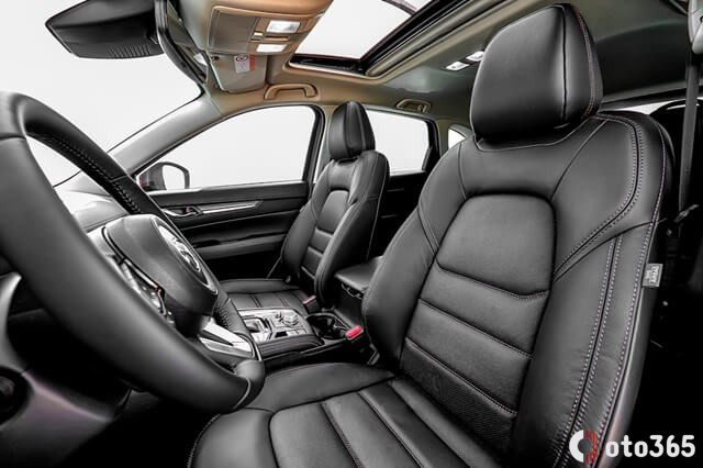 cửa sổ trời xe Mazda CX5 2023