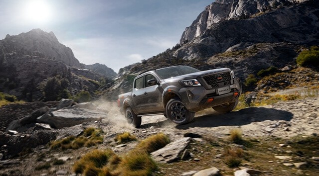 Nissan-Navara-2023-off-road