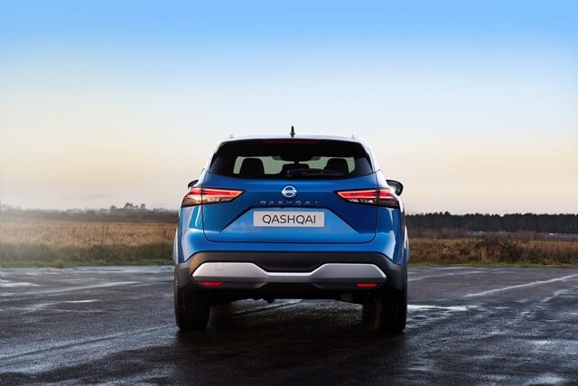 Nissan-Qashqai-duoi-xe