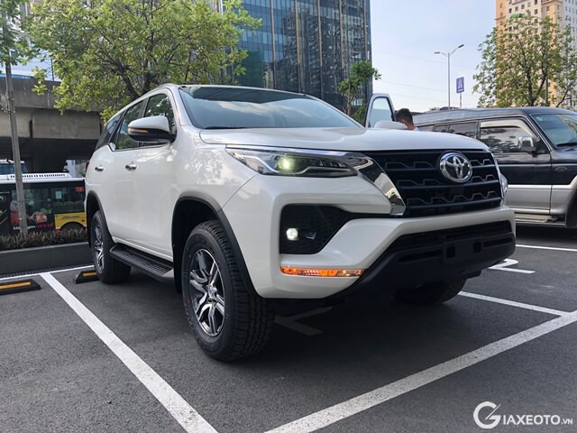ngoai-that-xe-toyota-fortuner