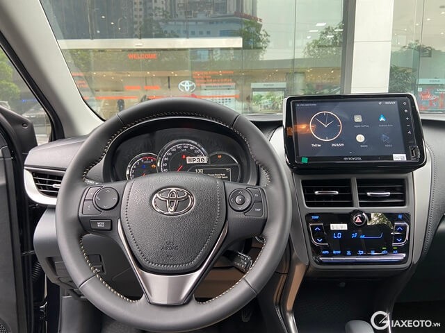 Toyota-Vios-facelift-vo-lang