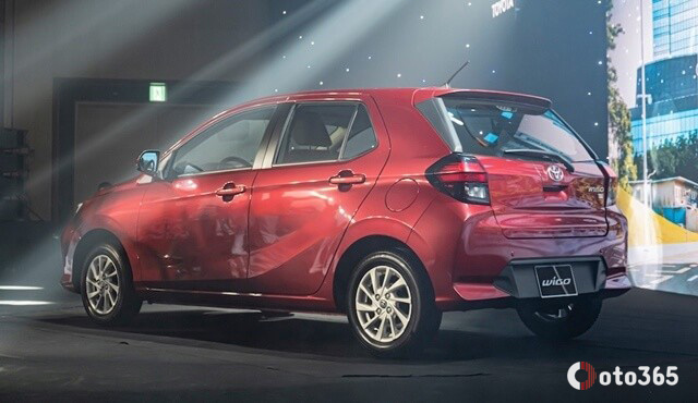 Thiết kế hông xe Toyota Wigo 2024